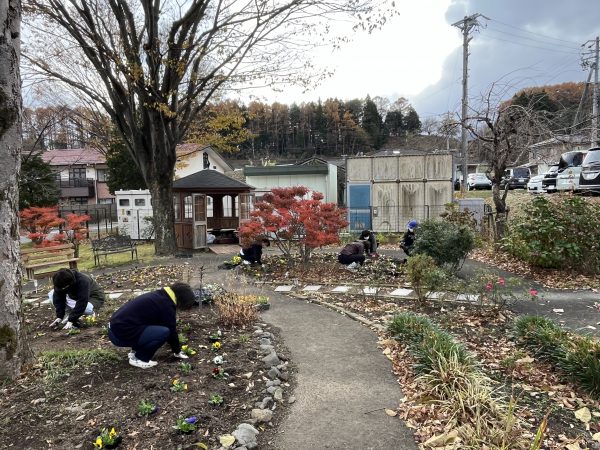 花壇整備